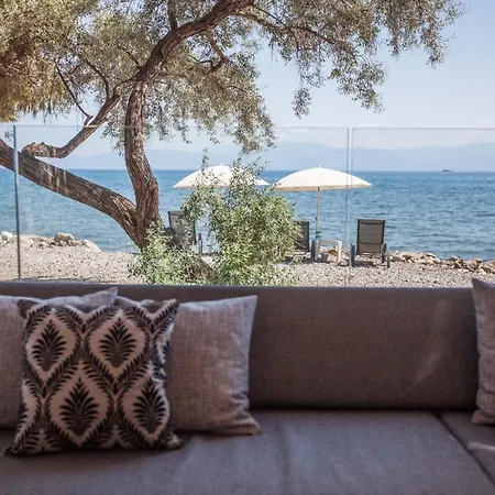 Kalafatis Appartement Itea