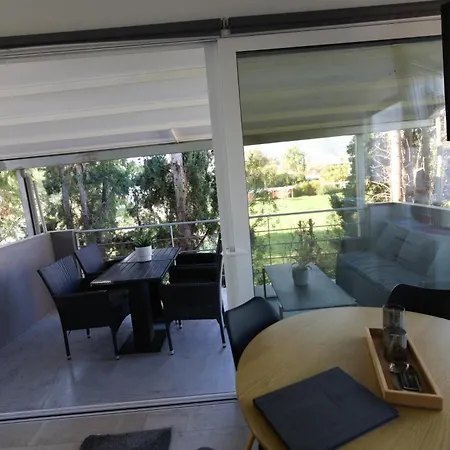 Appartement Kalafatis